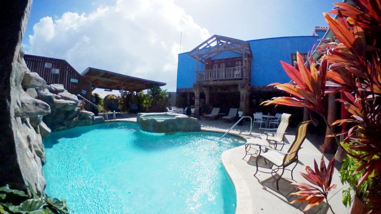 De Cuba Bed & Breakfast Noord Exterior photo